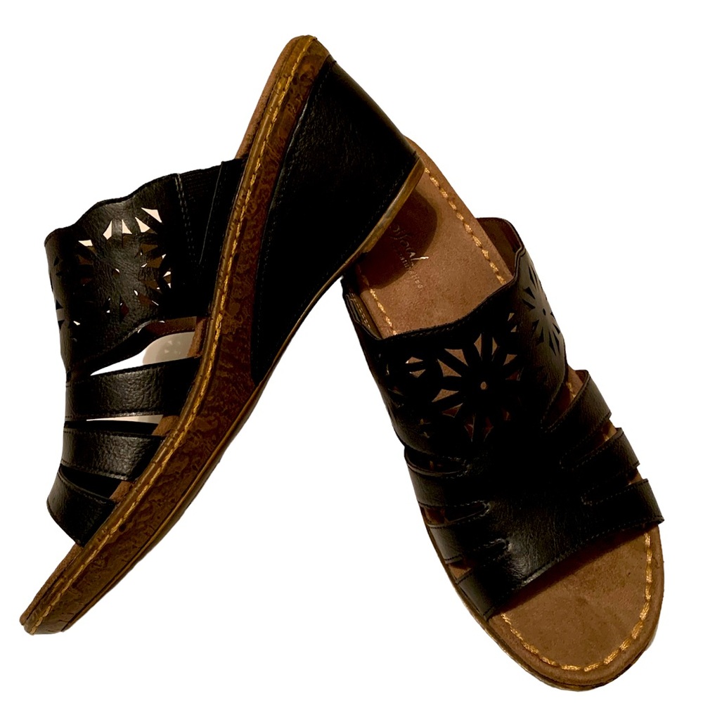 NATURAL SOUL BY NATURALIZER Black Wedge Open Toe Mules Sandals Size 10M